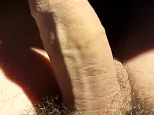 现场#2 视频: You thirst for cum and a European amateur can sati...