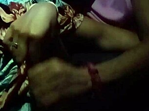 现场#4 视频: Backyard Lovemaking with Sex Toys The Amateur Coup...